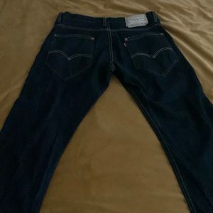 Mens Levi jeans 34w 30l